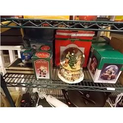 LOT - ASSORTED CHRISTMAS ITEMS