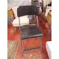FOLDING BAR HEIGHT CHAIRS - 4 TTL