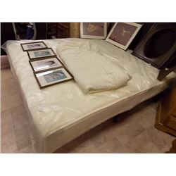 KING MATTRESS - STORE DISPLAY UNIT - MONTERAY FIRM