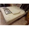 Image 2 : KING MATTRESS - STORE DISPLAY UNIT - MONTERAY FIRM