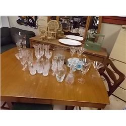 LOT OF CRYSTAL GLASSES