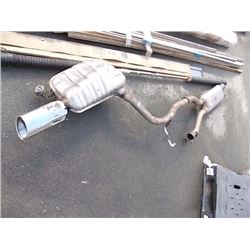 MERCEDES C350 AND C300 2008-2013 EXHAUST SYSTEM