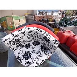 NEW DESIGNOR CHAIR SEATS - 4 PER LOT - OPEN BOX