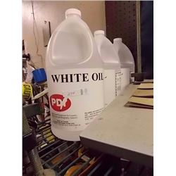 JUG OF WHITE OIL - PDI - 4LT JUG