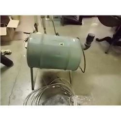 SMALL BARREL WITH STAND