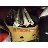 Image 1 : BOX OF HARDWARE
