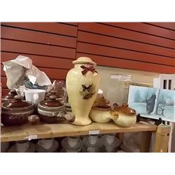 SHELF - SOUP BOWLS & MORE