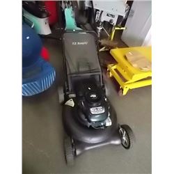 LAWN MOWER - CRAFTSMAN 5.5 - WITH REAR BAG
