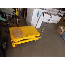 LIFT CART - ADJUSTABLE - 4 WHEEL - YELLOW