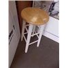 Image 1 : WOOD BAR HEIGHT STOOL - NEW