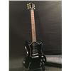 Image 1 : GIBSON SG SPECIAL, MADE IN USA, SERIAL NUMBER 91477461, WITH GIBSON DELUXE TUNERS, TWO HUMBUCKER