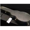 Image 8 : EPIPHONE LES PAUL, WITH TWO HUMBUCKER PICKUPS, TWO TONE AND TWO VOLUME CONTROLS, HAS PICKGUARD,