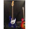 Image 3 : 3 GUITARS: EPIPHONE LES PAUL SPECIAL MODEL GUITAR IN SOFT SHELL CASE, SQUIER J-BASS 4 STRING BASS,