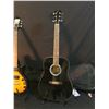 Image 2 : 3 GUITARS: ELECA ACOUSTIC GUITAR WITH SOFT SHELL CASE, EPIPHONE LES PAUL SPECIAL II ELECTRIC
