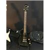 Image 2 : 3 GUITARS: EPIPHONE LES PAUL SPECIAL WITH SOFT SHELL CASE, YAMAHA EG112 STRAT STYLE GUITAR WITH