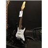 Image 2 : 3 GUITARS: EL DEGAS BASS GUITAR WITH SOFT SHELL CASE, SLAMMER STRAT STYLE ELECTRIC GUITAR, AND