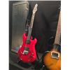 Image 2 : 2 GUITARS: WESTONE SPECTRUM ST GUITAR WITH TWO HUMBUCKER PICKUPS AND HARD SHELL CASE, AND EPIPHONE