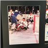 Image 2 : LOT OF SPORTS COLLECTIBLES INC. TEAM CANADA 2010 OLYMPIC GOLD TEAM PICTURE, 4 VINTAGE HOCKEY CARDS,