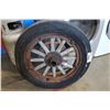 Image 1 : WOODEN SPOKED WHEEL