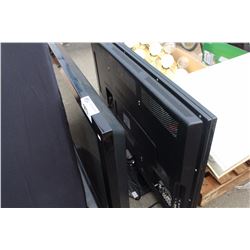 PAIR OF FLAT SCREEN TVS - NOT WORKING