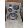 Image 2 : PAIR OF TELEFUNKEN SPEAKERS