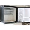 Image 2 : DANBY BAR FRIDGE