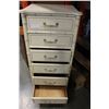 Image 2 : 6 DRAWER WHITE LINGERIE CHEST