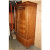 Image 2 : ALEXANDER JULIAN OAK FINISH ARMOIRE