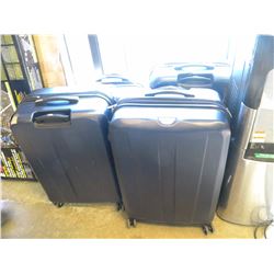 4 PIECES OF LUGGAGE