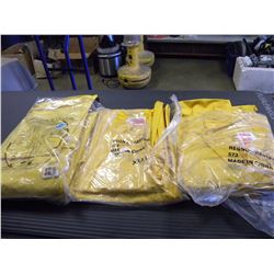 3 NEW STORE MASTER 2 XL/1 XXL RAIN GEAR
