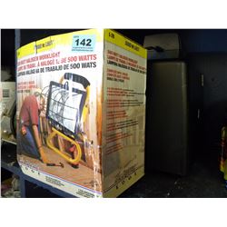 WORK LIGHT AND POWERED SUB