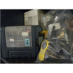 DREMELL TOOL KIT/MOTOROLA WALKIE TALKIE/LAMP SET