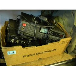 LOT OF VINTAGE CB RADIOS AND BASES