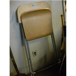 FOLDING STOOL