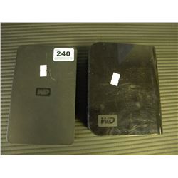 2 WD EXTERNAL HARDDRIVES NO CORDS