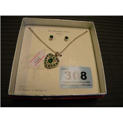 GREEN STONE NECKLACE AND EARRING SET