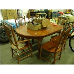 OUTDOOR TABLE WITH 6 MATCHING CHAIRS
