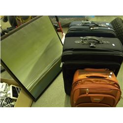3 PIECES OF LUGGAGE & OIL CANVAS PICTURE