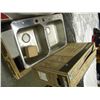 Image 1 : KITCHEN SINK/POT/TILES/WHITE HOOD RANGE
