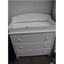 NEW WHITE 3 DRAWER BABY CHANGE TABLE