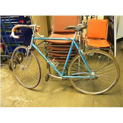 10 SPEED BICYCLE