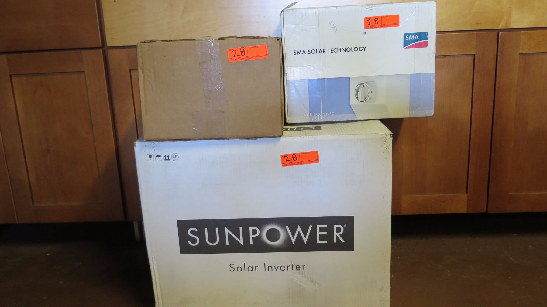 New Sunpower SPR 4000M Inverter, SMA DC-DISCONU-21 Disconnect, SPM-101 ...