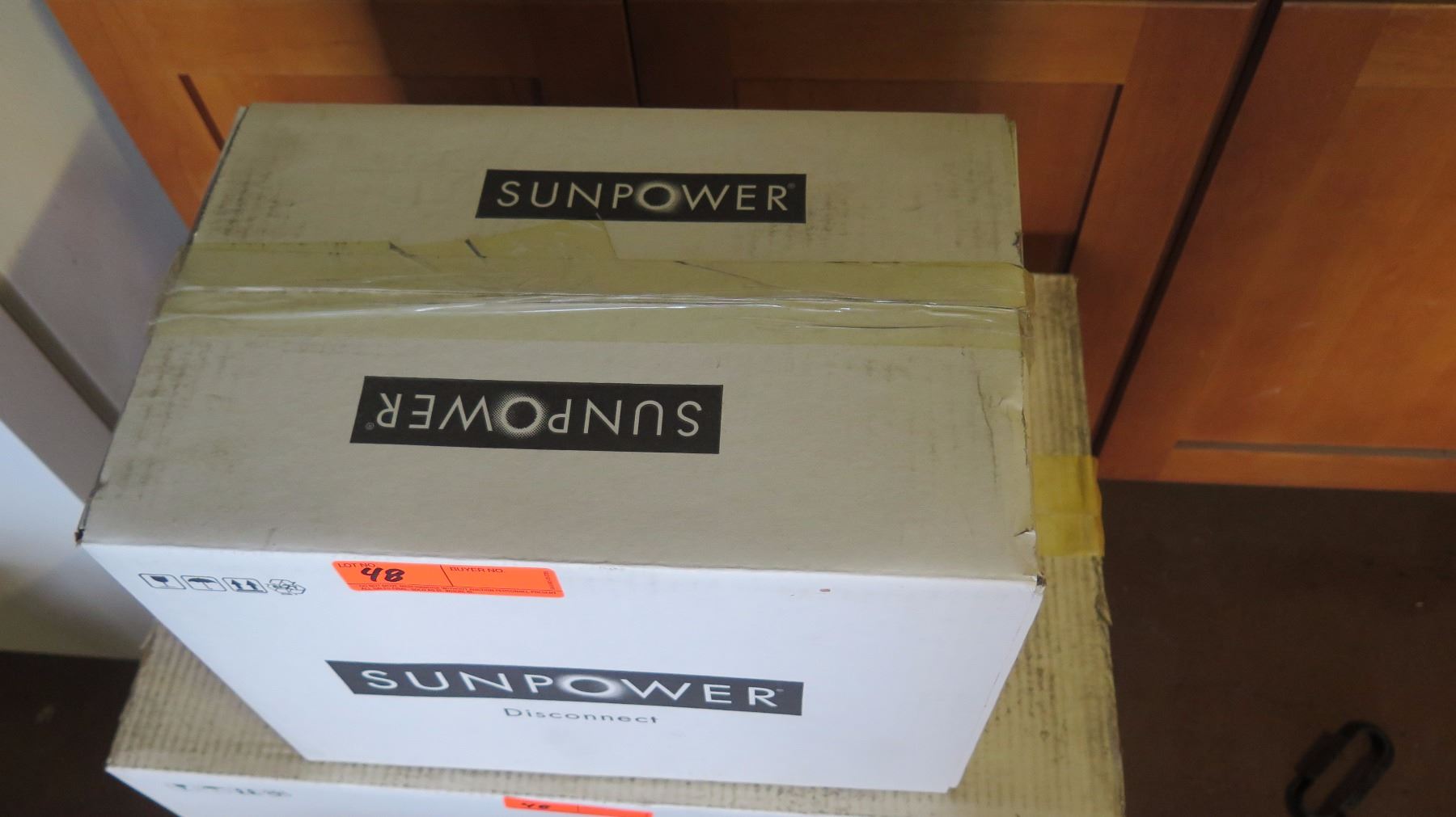 New Sunpower SPR 4000M Inverter and Sunpower SPR-DC-DISC-M-US ...