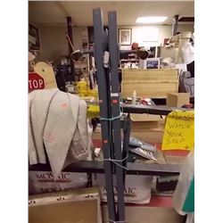 ADJUSTABLE BED ROLLER FRAME - BLUE