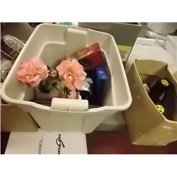 BOX - PICTURE FRAMES, VASES & MORE