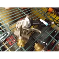 PAINT SPRAYER NOZZLE - BLACK HANDLE