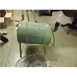 SMALL BARREL WITH STAND