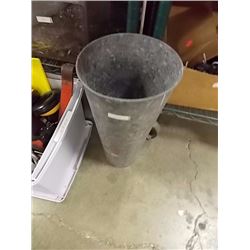 GALVANIZED BUCKET