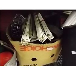 BOX OF HARDWARE