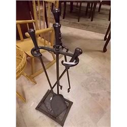 FIRE PLACE COMPANION SET
